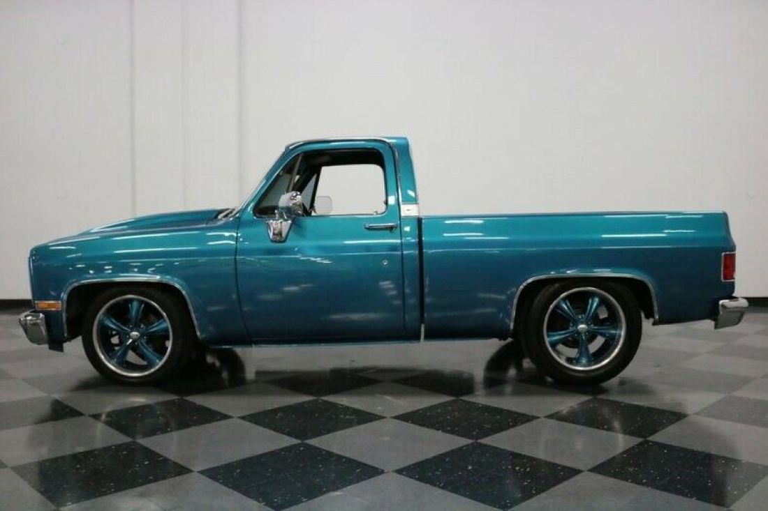 1985 Chevrolet C-10 Restomod - photo 3