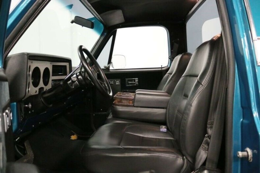 1985 Chevrolet C-10 Restomod - photo 5