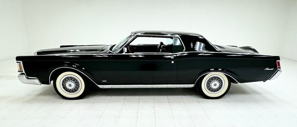 1970 Lincoln Continental Mark III 2 Door Hardtop - photo 2
