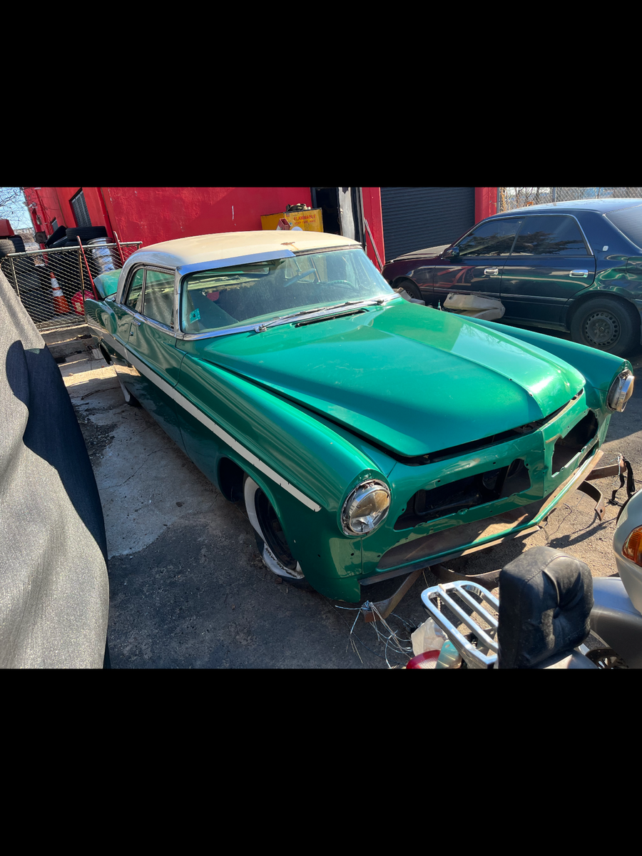 1955 Chrysler New Yorker - photo 2