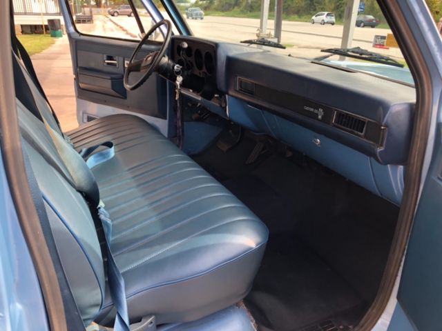1982 Chevrolet C-10 - photo 11