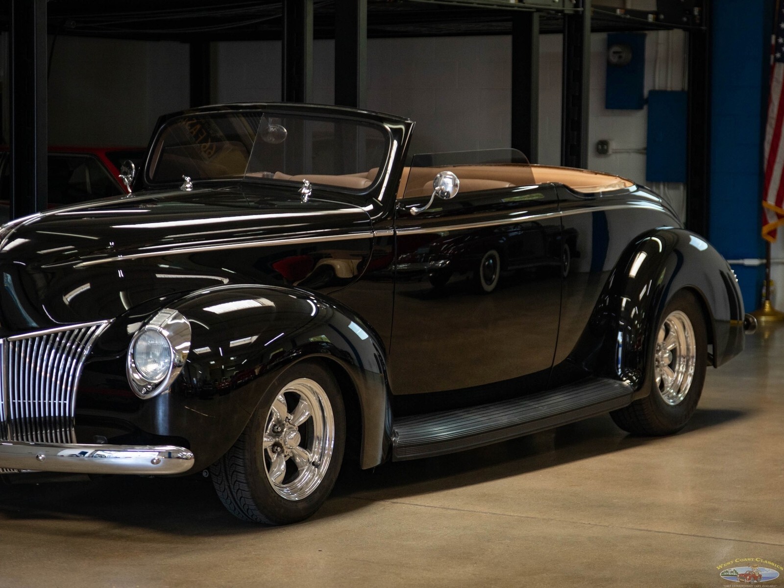 1940 Ford Deluxe Cabriolet Custom Street Rod - photo 10