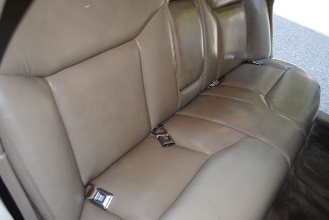 1989 Lincoln Town Car signature - photo 8