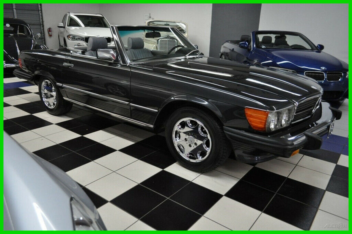 560 SL - CHROME WHEELS - RARE COLOR - CLEAN CARFAX -not 280sl 1986 Mercedes-Benz SL-Class 560SL 54K MILES - GORGEOUS COLOR - IMMACULATE