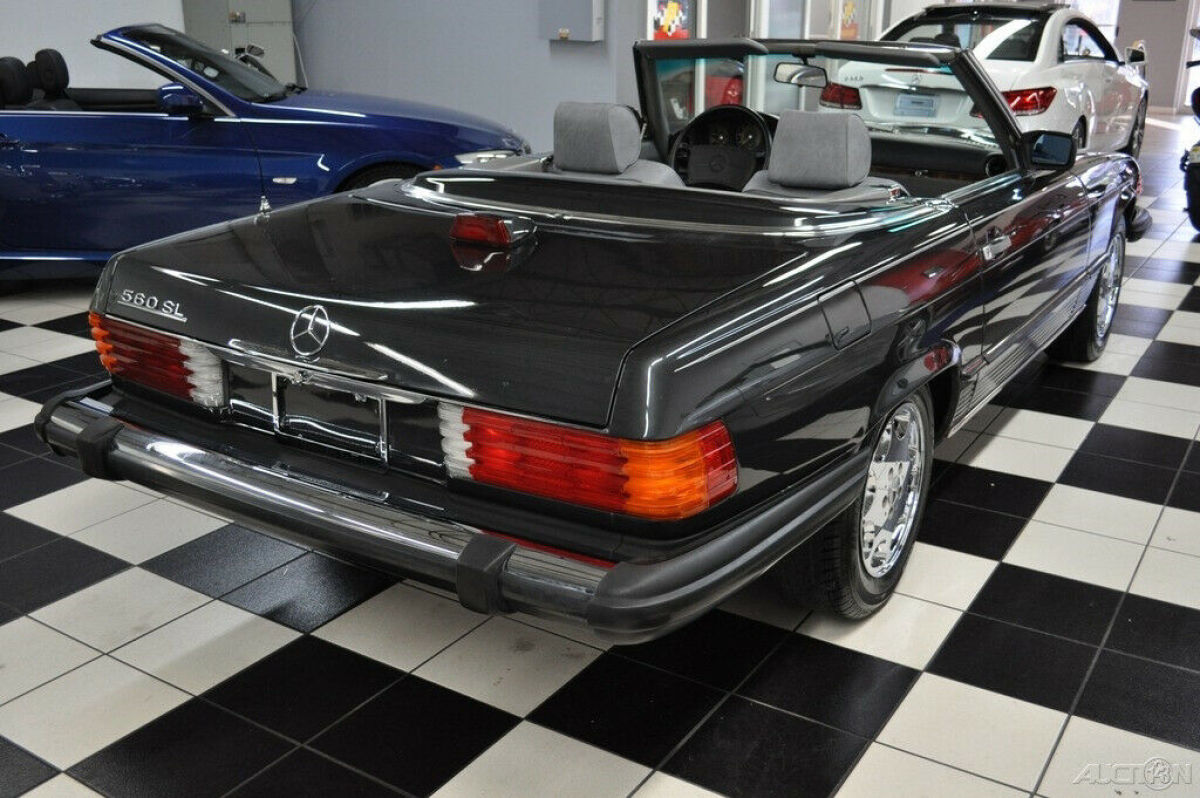 1986 Mercedes-Benz SL-Class 560SL 54K MILES - GORGEOUS COLOR - IMMACULATE - photo 11