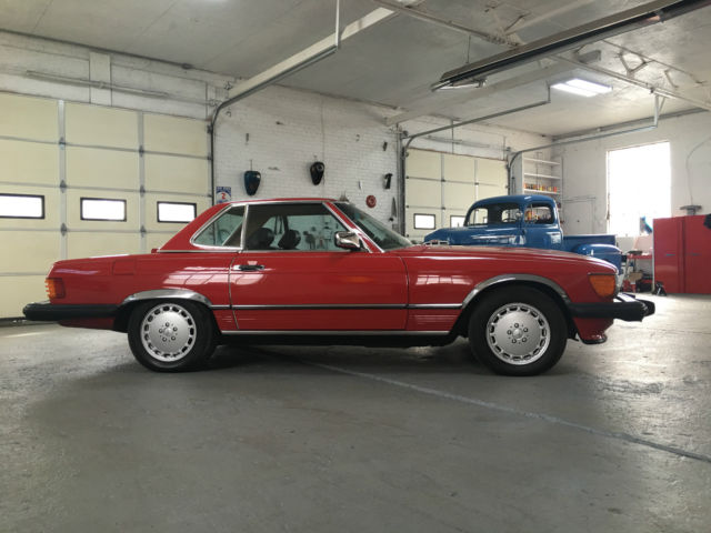 1986 Mercedes-Benz 500-Series 560SL - photo 9
