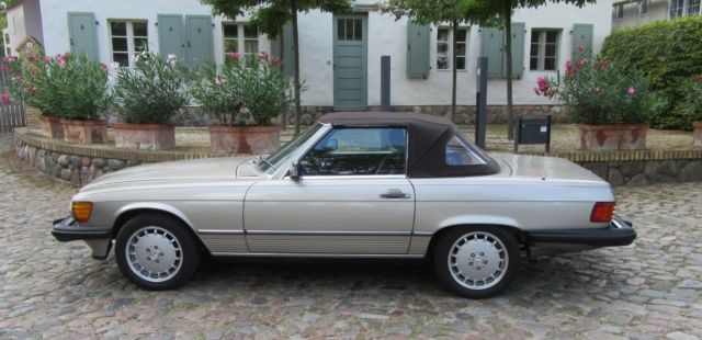 1987 Mercedes-Benz SL-Class - photo 2