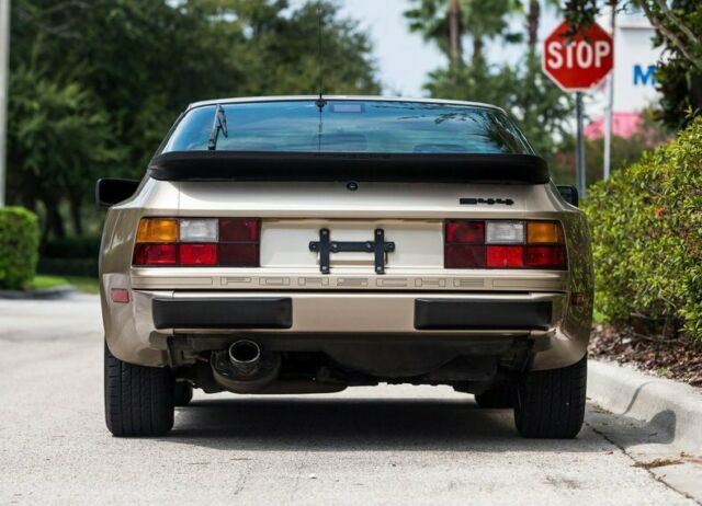 1986 Porsche 944 -- - photo 10