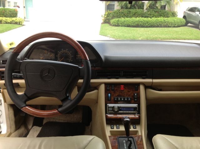 1991 Mercedes-Benz 500-Series Base Sedan 4-Door - photo 10