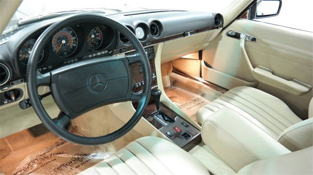1989 Mercedes-Benz 500-Series 560SL - photo 10