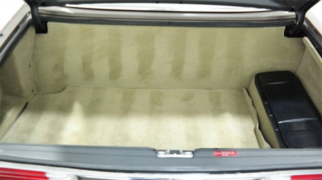 1989 Mercedes-Benz 500-Series 560SL - photo 12