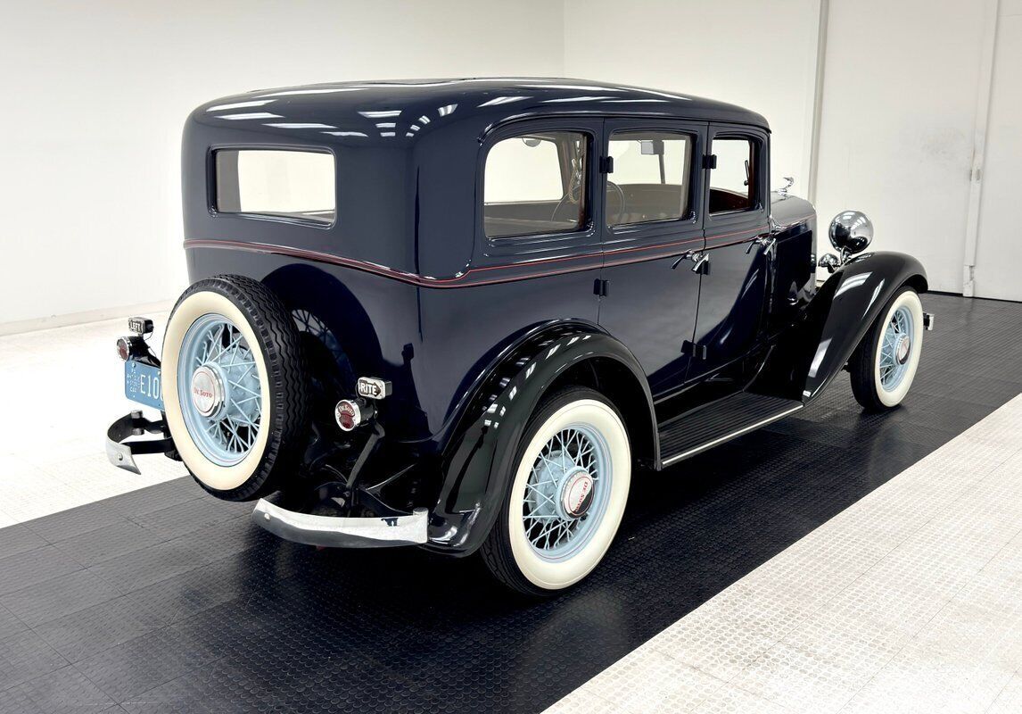 1932 DeSoto 6 SA Series Deluxe Sedan - photo 5