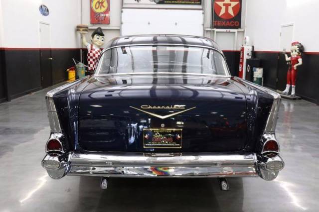 1957 Chevrolet Bel Air/150/210 Bel-Air hardtop - photo 10