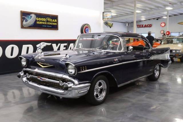 1957 Chevrolet Bel Air/150/210 Bel-Air hardtop - photo 4