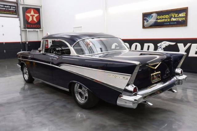 1957 Chevrolet Bel Air/150/210 Bel-Air hardtop - photo 9