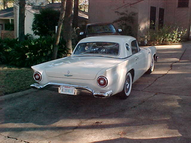 1957 Ford Thunderbird - photo 4
