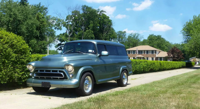 1957 Chevrolet Suburban Carryall Concept - photo 4