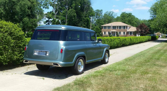 1957 Chevrolet Suburban Carryall Concept - photo 5
