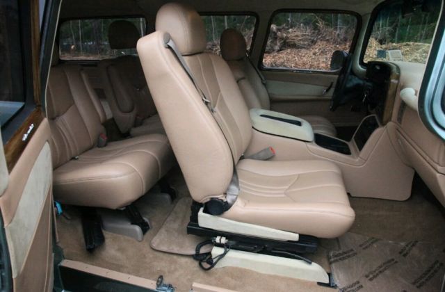 1957 Chevrolet Suburban Carryall Concept - photo 6