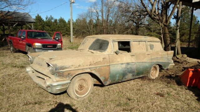57 chevyrolet 210 wagon barn find 1957 Chevrolet Bel Air/150/210 210