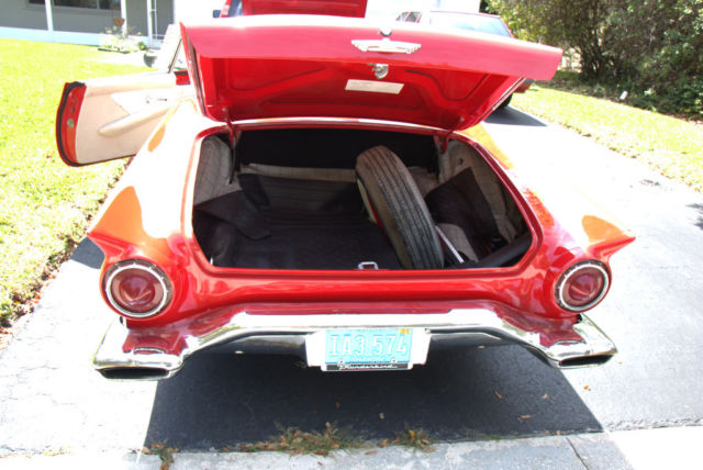 1957 Ford Thunderbird - photo 6