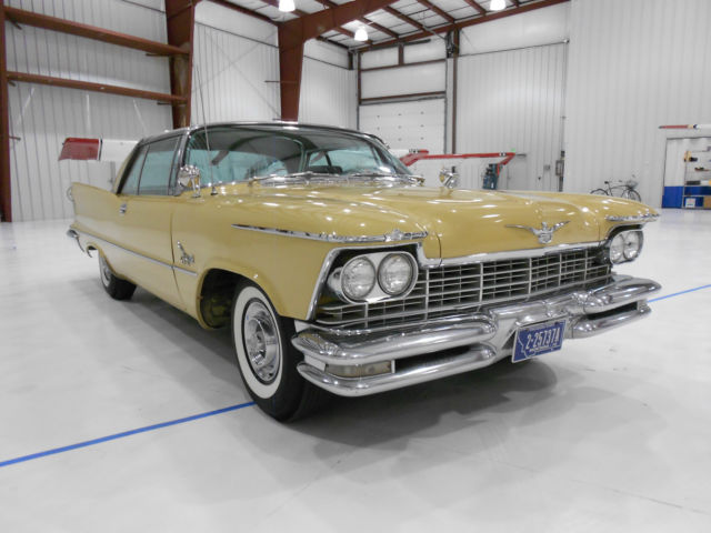 1957 Chrysler Imperial - photo 3