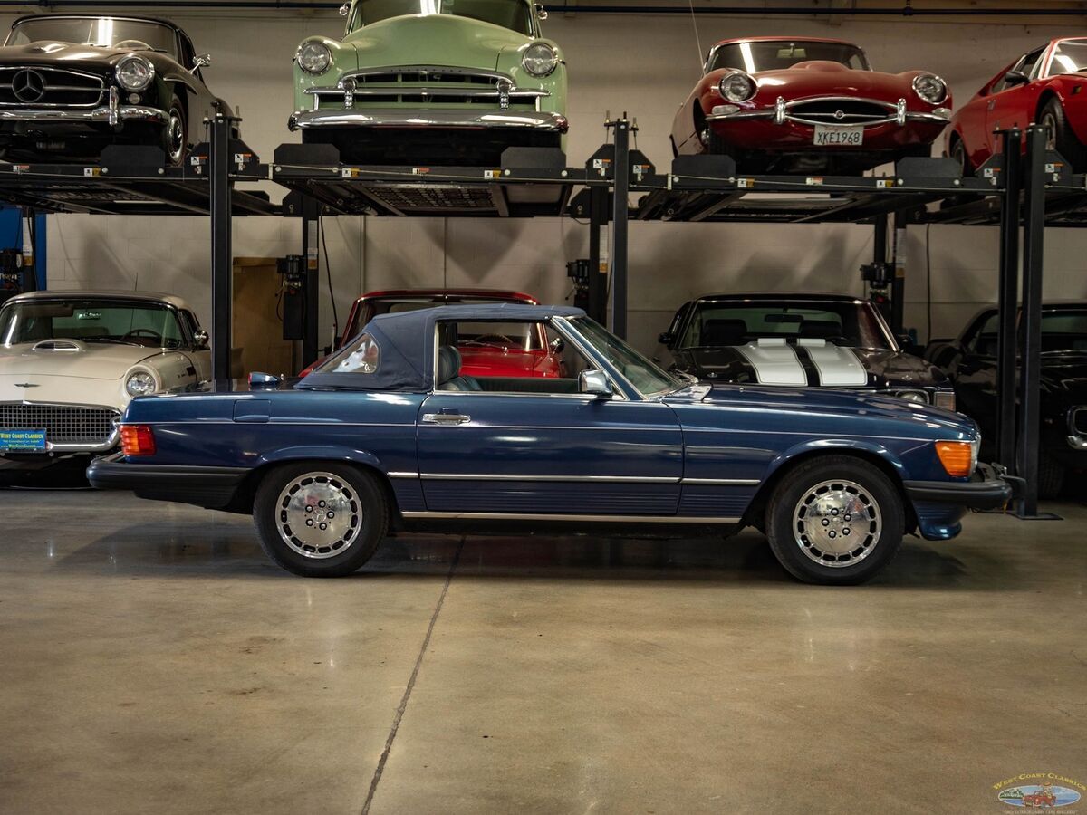 1987 Mercedes-Benz SL-Class with 57K original miles - photo 3