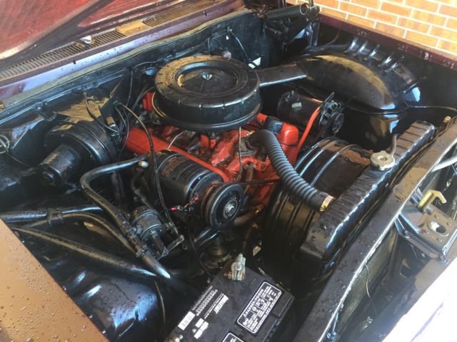 1961 Chevrolet Impala SPORT SEDAN - photo 2
