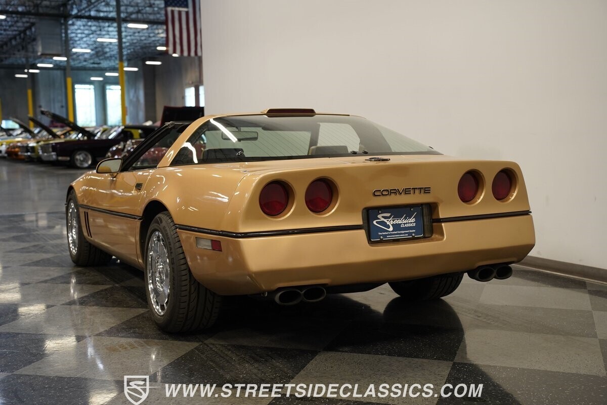 1987 Chevrolet Corvette - photo 9