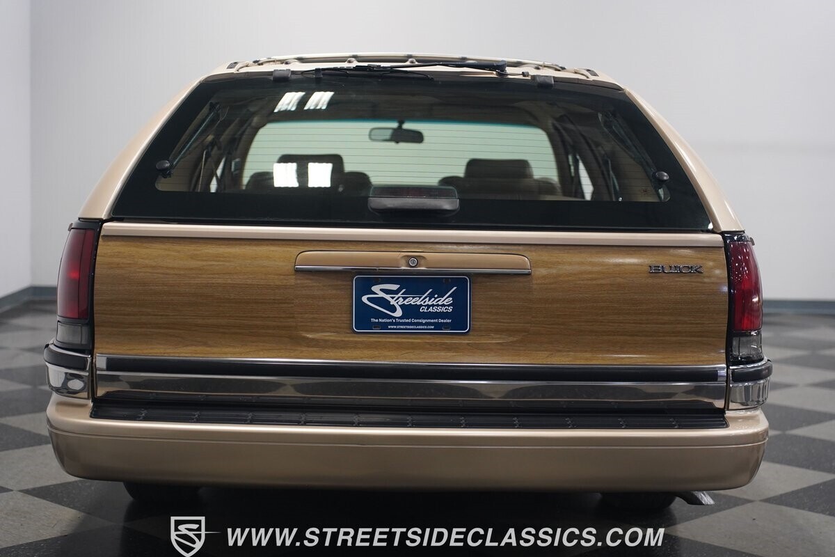 1993 Buick Roadmaster Estate Wagon - photo 13