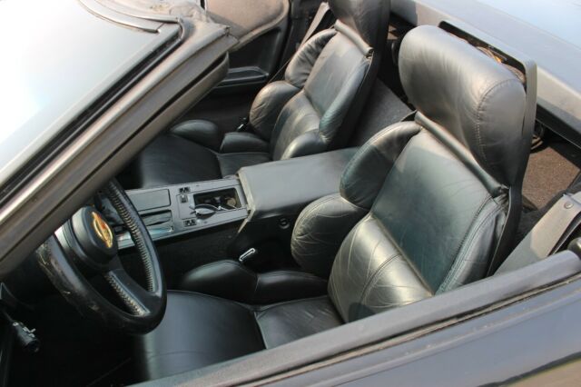 1989 Chevrolet Corvette Convertible - photo 7