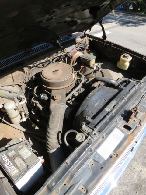 1984 Chevrolet Suburban Silverado - photo 9