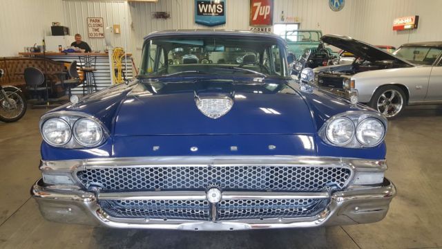 1958 Ford Custom - photo 3