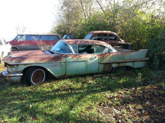 1958 Cadillac DeVille Coupe - photo 3