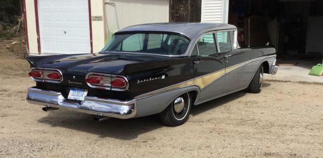 1958 Ford Fairlane 4 DR - photo 3