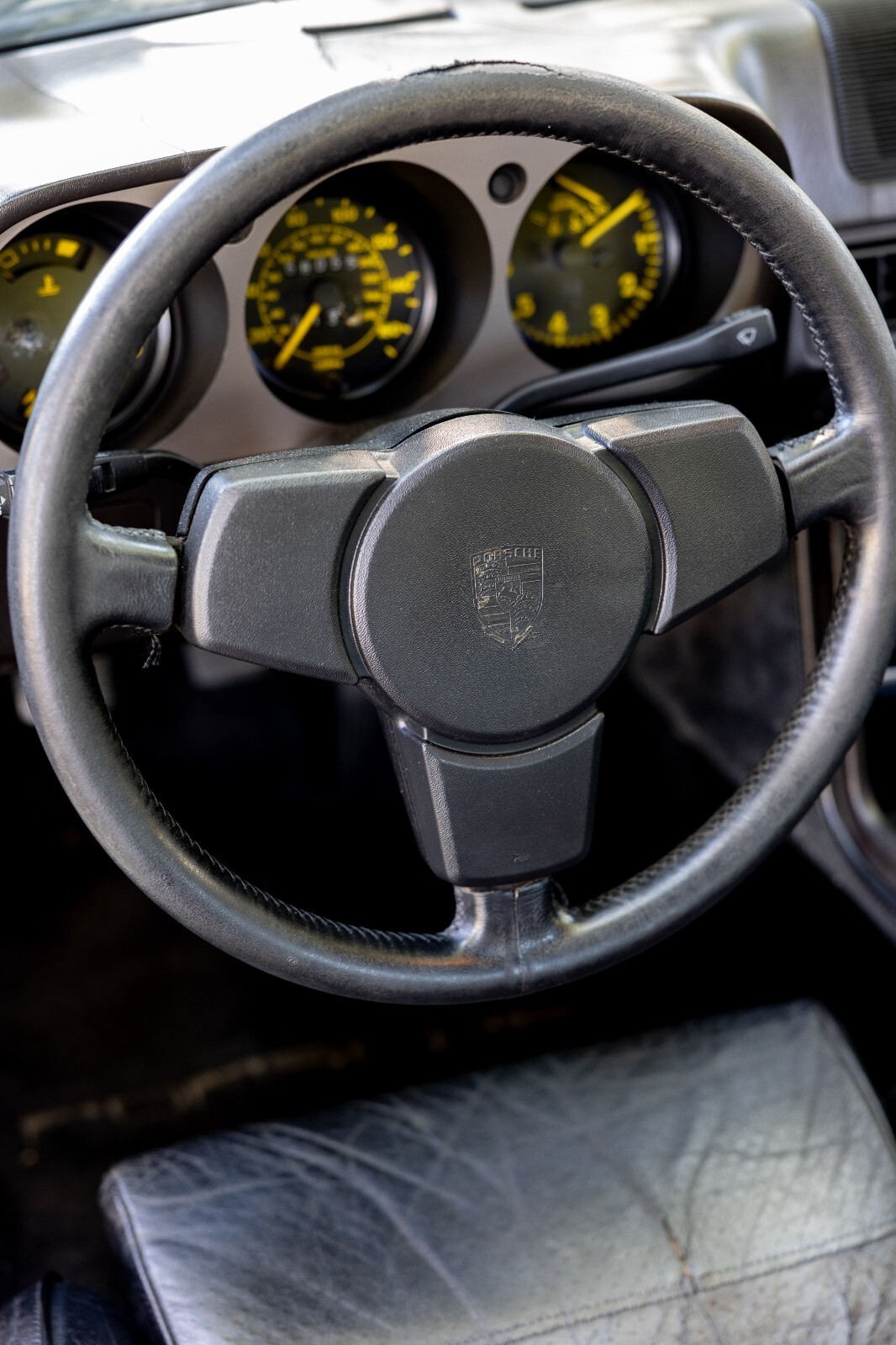 1985 Porsche 944 - photo 10