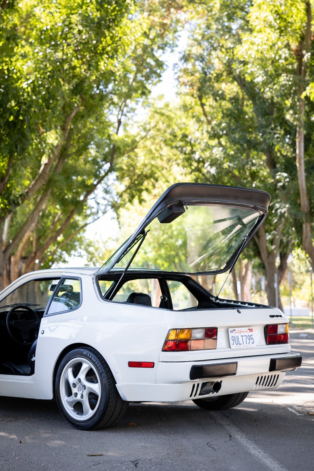 1985 Porsche 944 - photo 9