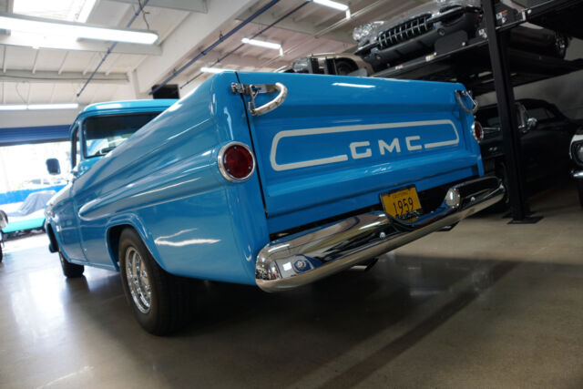 1959 GMC BIG WINDOW V8 PICK UP -- - photo 13
