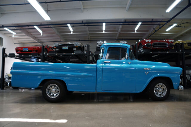 1959 GMC BIG WINDOW V8 PICK UP -- - photo 2