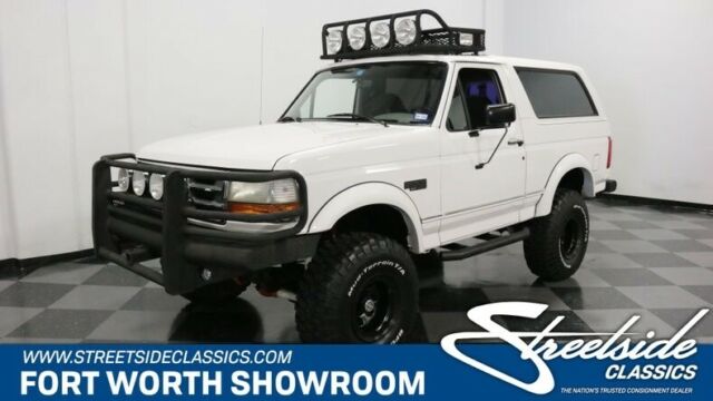 5.8L V8, Auto w/ OD, Cold A/C, Lifted, Clean History! Ready for the Trails! 1994 Ford Bronco XLT 4X4