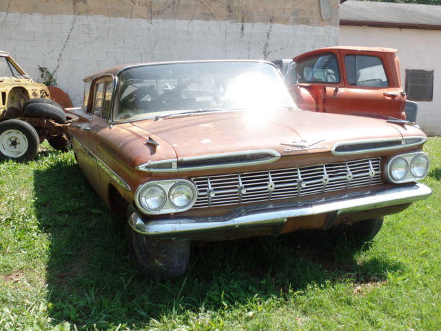 1959 Chevrolet WAGON KINGSWOOD - photo 2