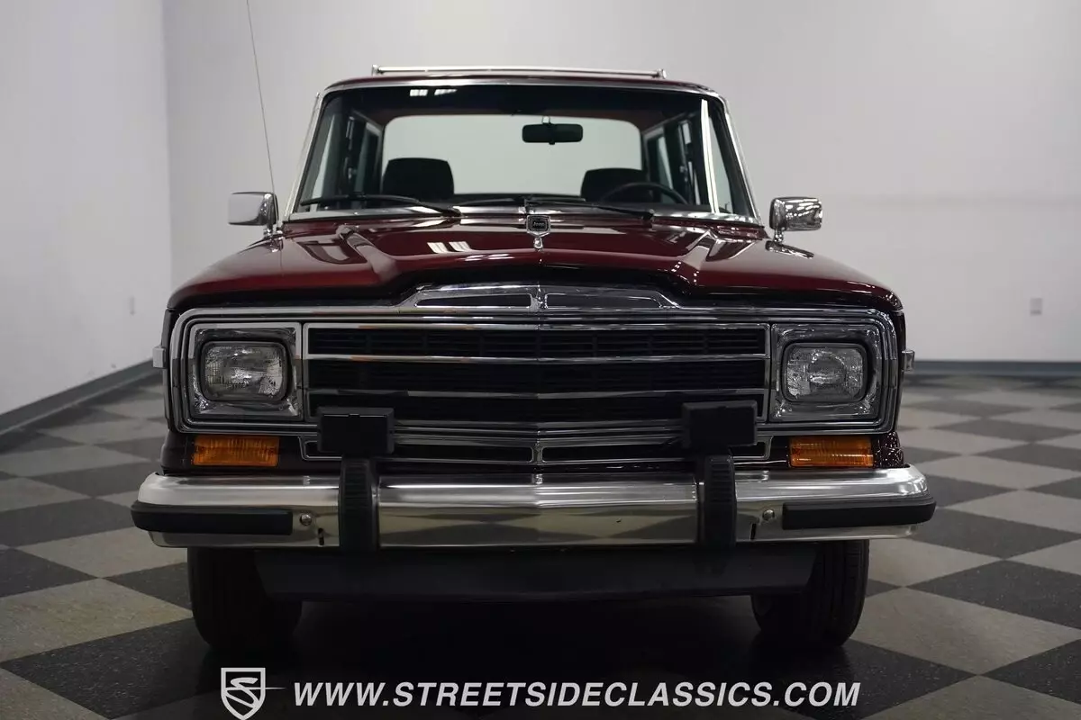1989 Jeep Wagoneer - photo 6