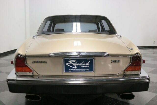 1983 Jaguar XJ6 Restomod - photo 12