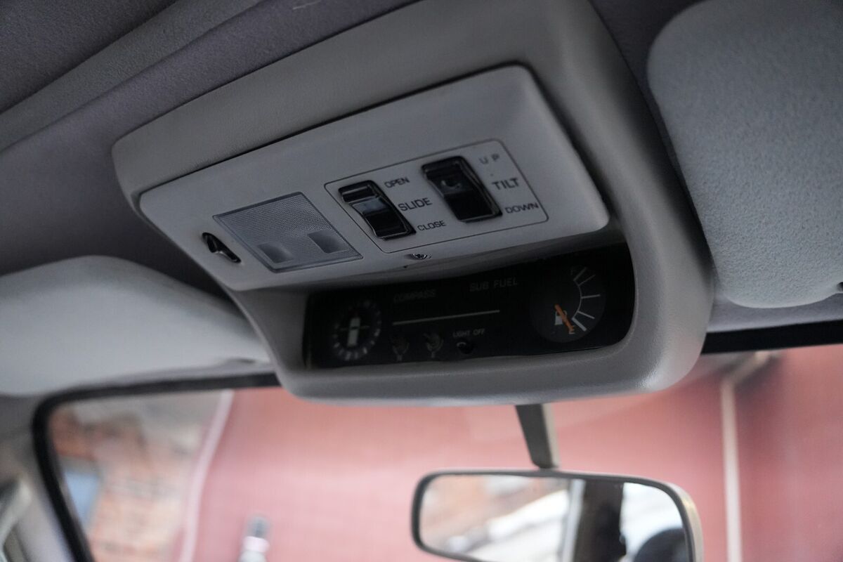 1994 Toyota Land Cruiser - photo 11