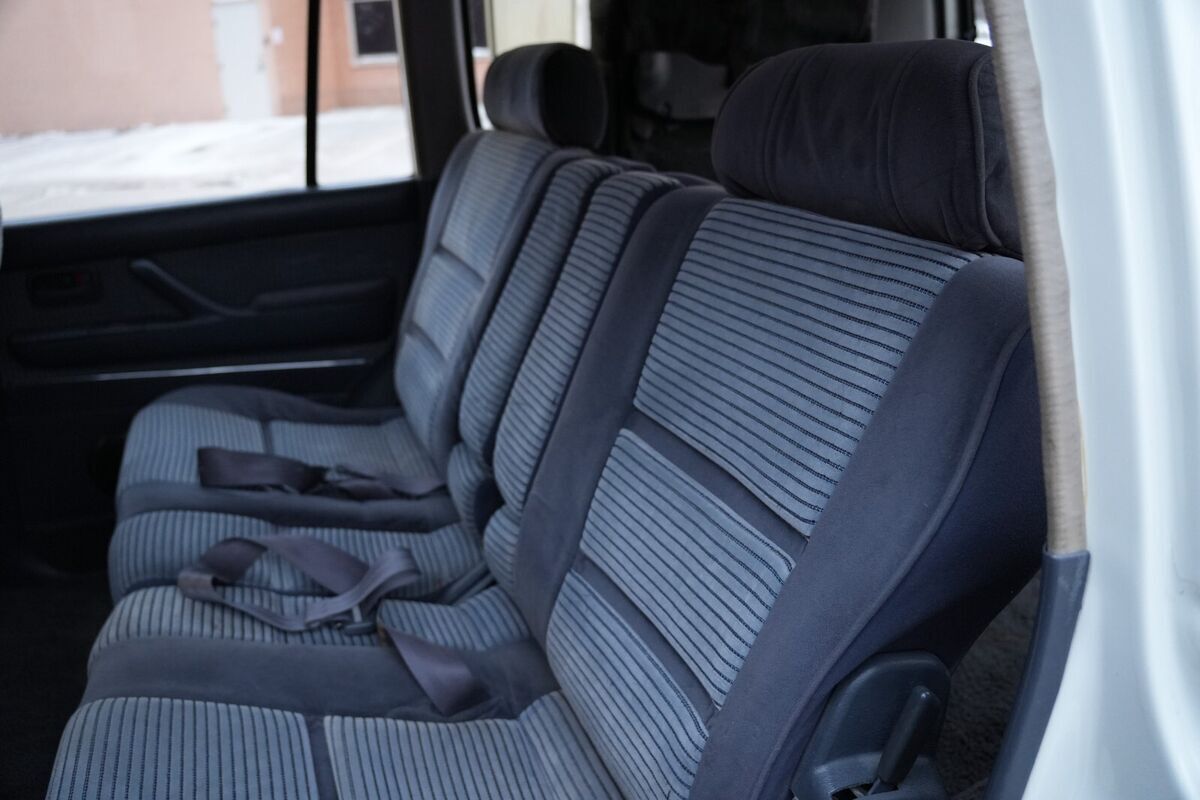 1994 Toyota Land Cruiser - photo 9