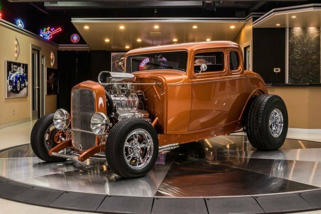 5W Coupe Hot Rod! 350ci V8 w/ 6-71 Blower, TH350 Auto, 4W Disc, PW & More! 1932 Ford 5-Window Coupe Street Rod