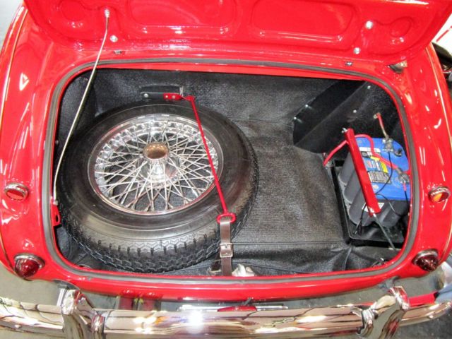 1964 Austin Healey 3000 --red - photo 11