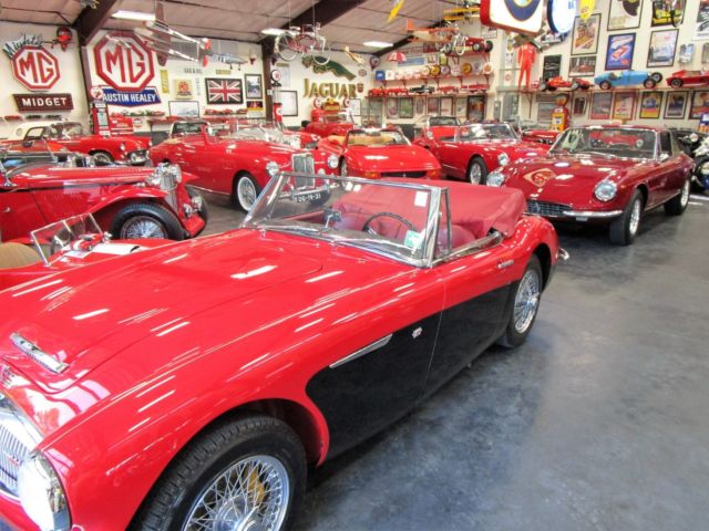 1964 Austin Healey 3000 --red - photo 3