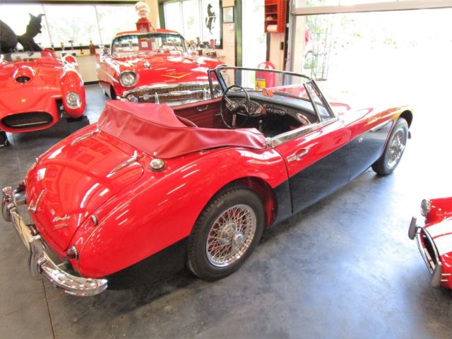 1964 Austin Healey 3000 --red - photo 4