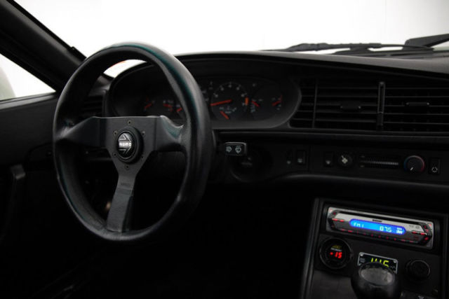 1986 Porsche 944 - photo 5